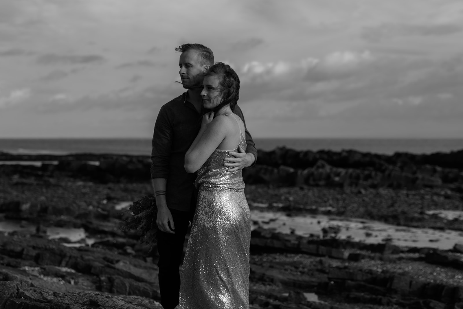 elope in scotland glasgow wedding elopement photographer tips and information stunning gold wedding dress