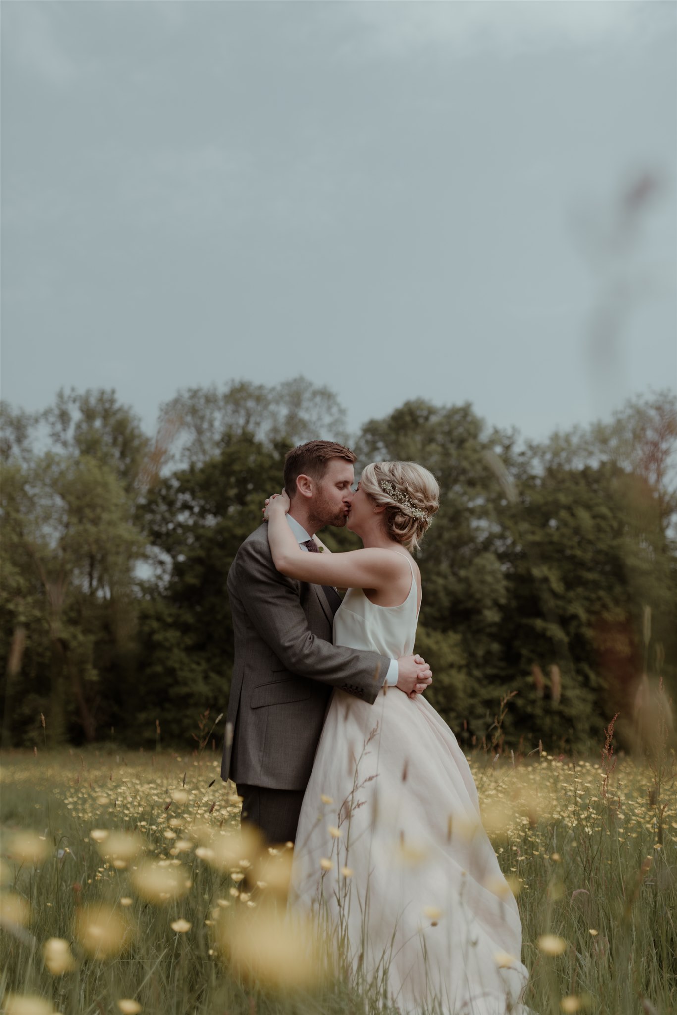 ridge farm wedding photography dreamy romantic destination