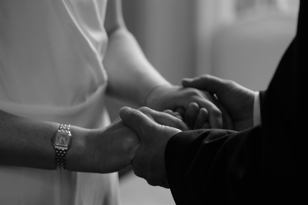 scottish-elopement-photography-largs-registry-office-editorial-and-candid1