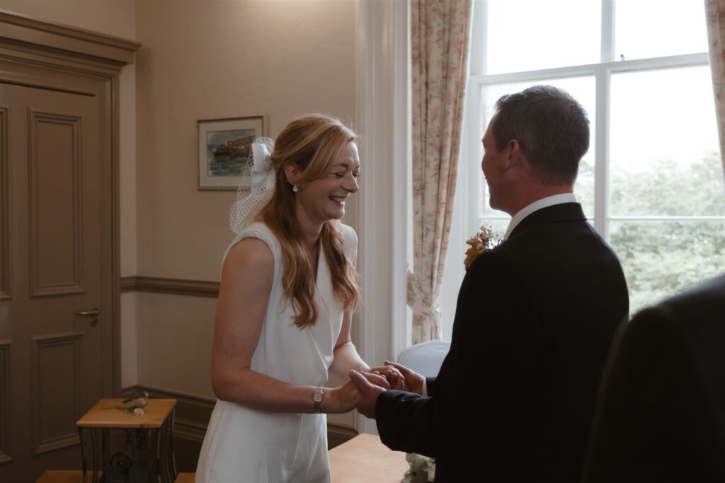 scottish-elopement-photography-largs-registry-office-editorial-and-candid1