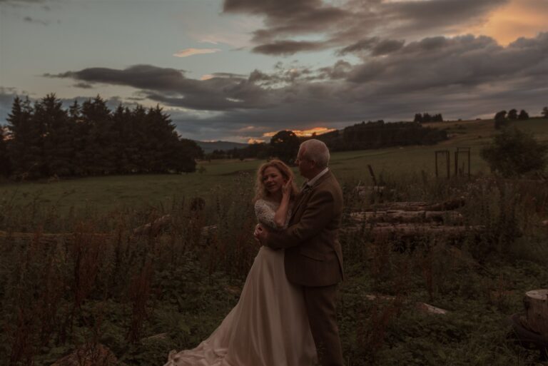 Scottish Wedding Photography | Tullibole