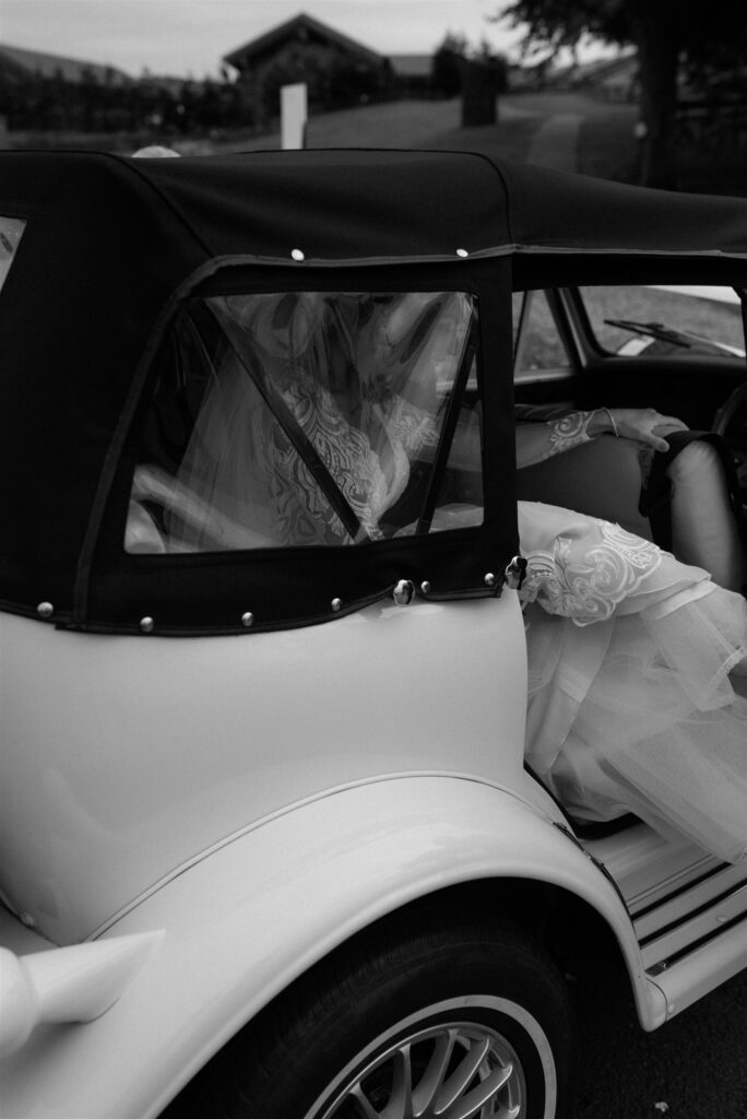the vu wedding photography Bathgate documentary romantic and modern