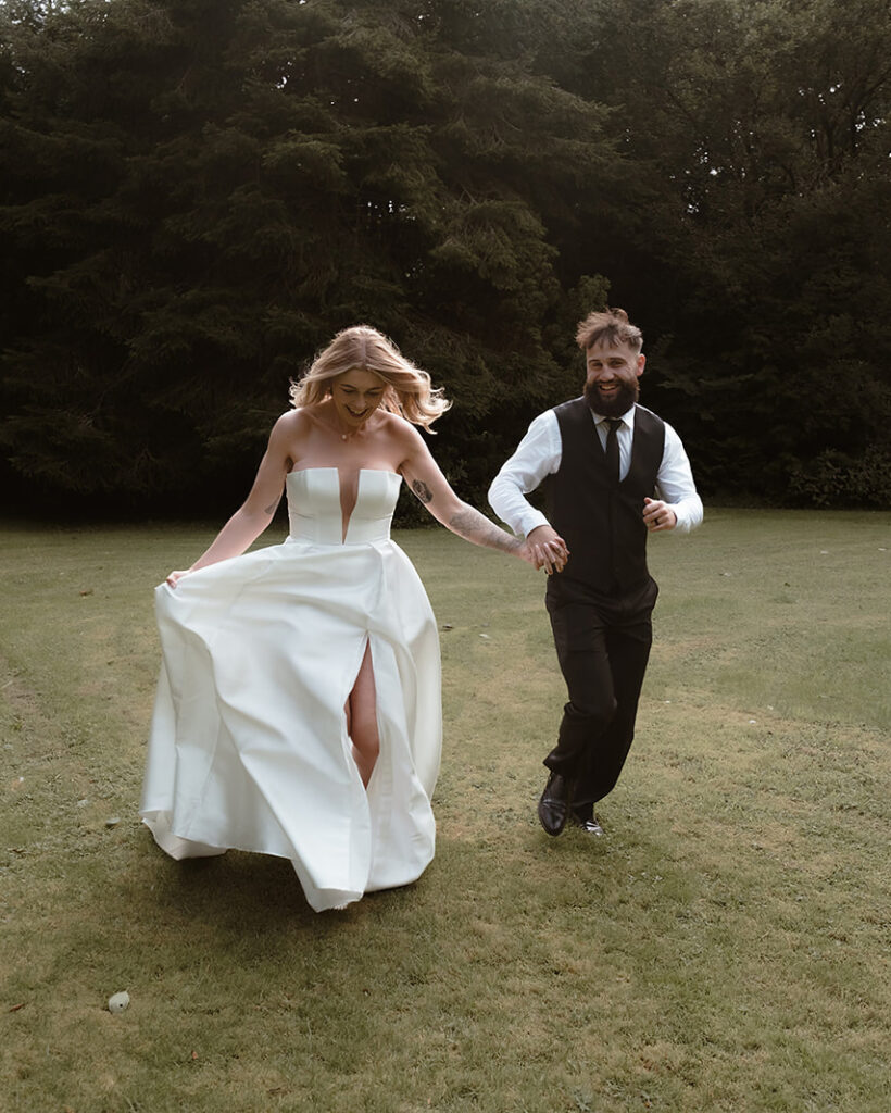 glasgow-wedding-photographer-with-editorial-style-and-alternative-creative-documentary-style1