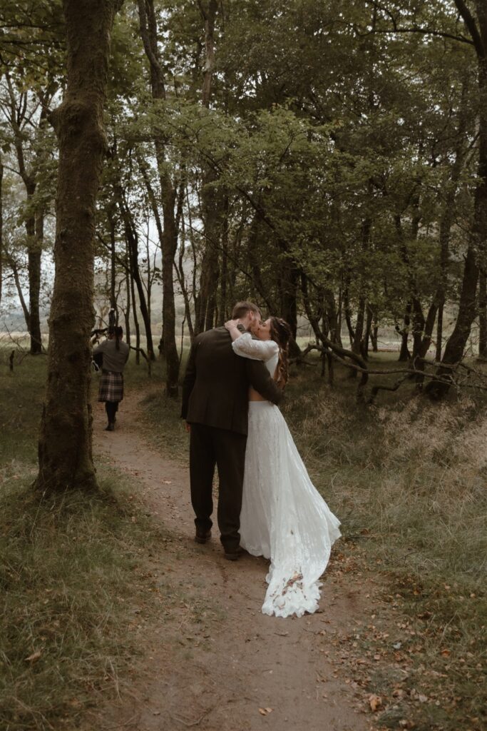 candid and creative wedding photography in scotland monachyle mhor