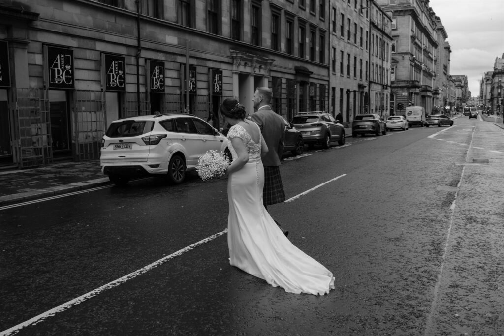 3-montrose-street-wedding-photographer-hourly-package-for-small-weddings-in-glasgow-west-end