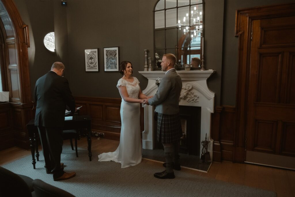 3-montrose-street-wedding-photographer-hourly-package-for-small-weddings-in-glasgow-west-end