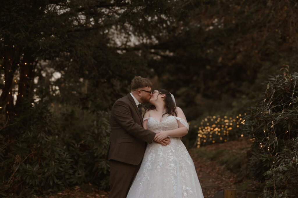 scotland-wedding-photographer-st-conans-kirk-winter-wedding-photography