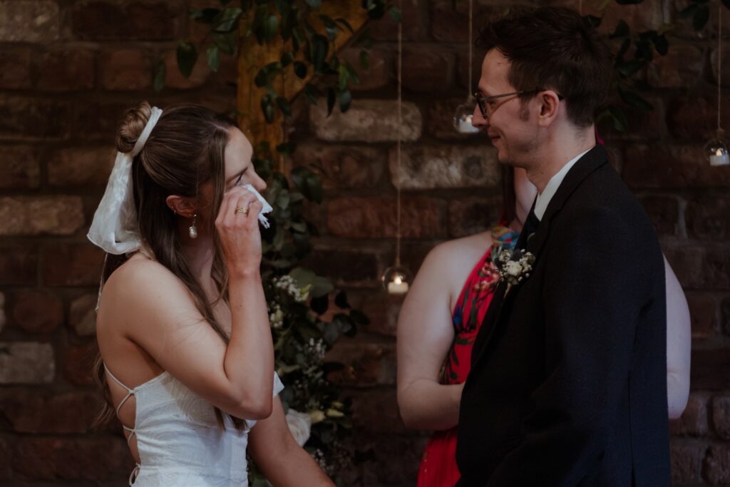 emotional wedding ceremony in glasgow