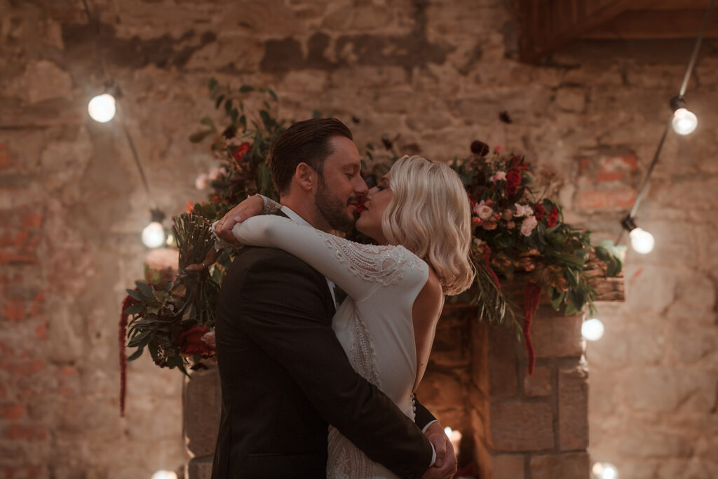 Cosy Doxford Barns Wedding | Modern Editorial Wedding Photographer